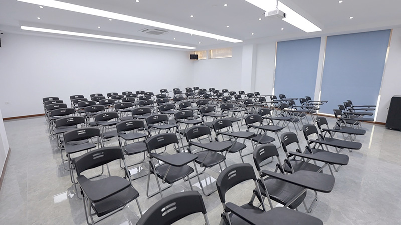 精技育人，点亮美业职业之路